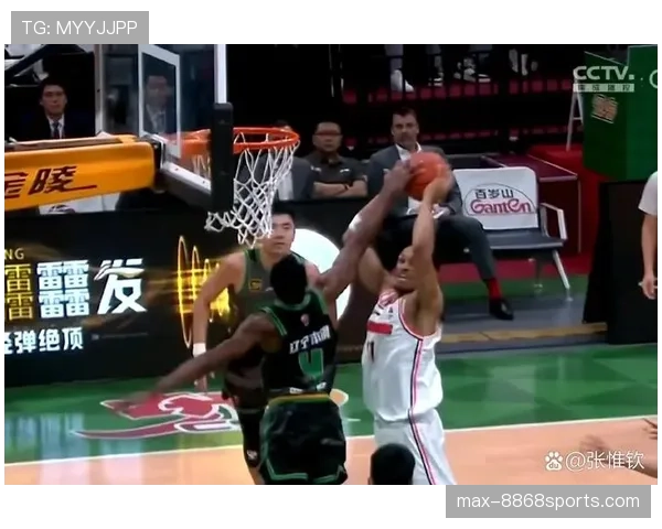 打手犯规:篮球新手如何快速辨别合法防守与犯规 打手犯规:篮球新手如何快速辨别合法防守与犯规